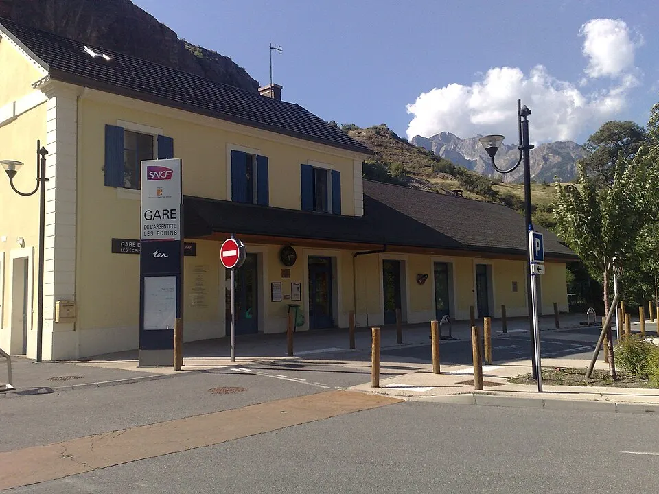 L'Argentière-la-Bessée — Épaviste à L' Argentière-la-Bessée (05120)
