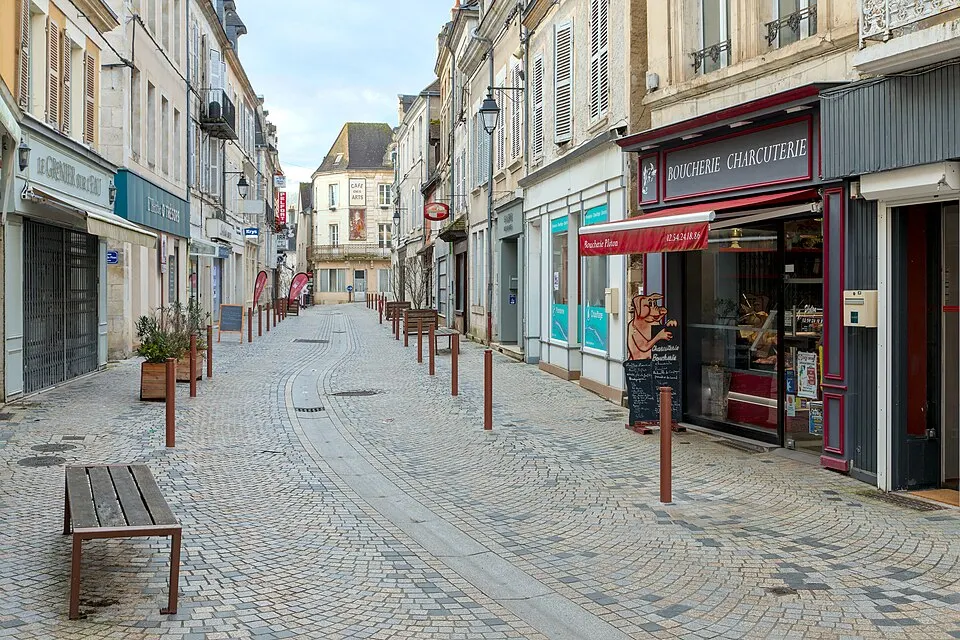 Argenton-sur-Creuse — Épaviste à Argenton-sur-Creuse (36200)