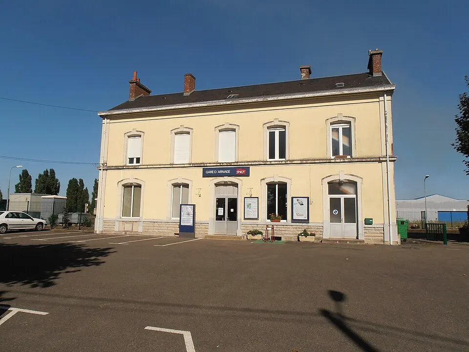 Arnage — Épaviste à Arnage (72230)