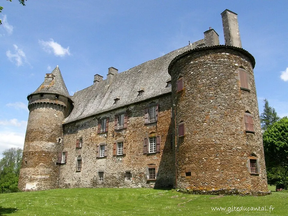 Arpajon-sur-Cère — Épaviste à Arpajon-sur-Cère (15130)