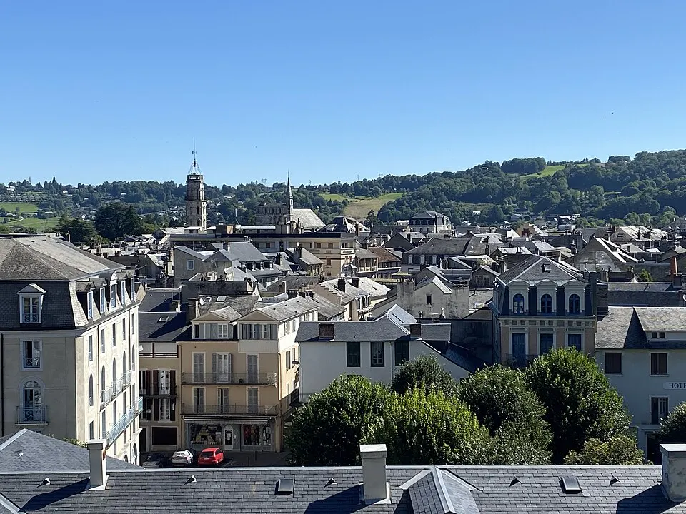 Bagnères-de-Bigorre — Épaviste à Bagnères-de-Bigorre (65200)