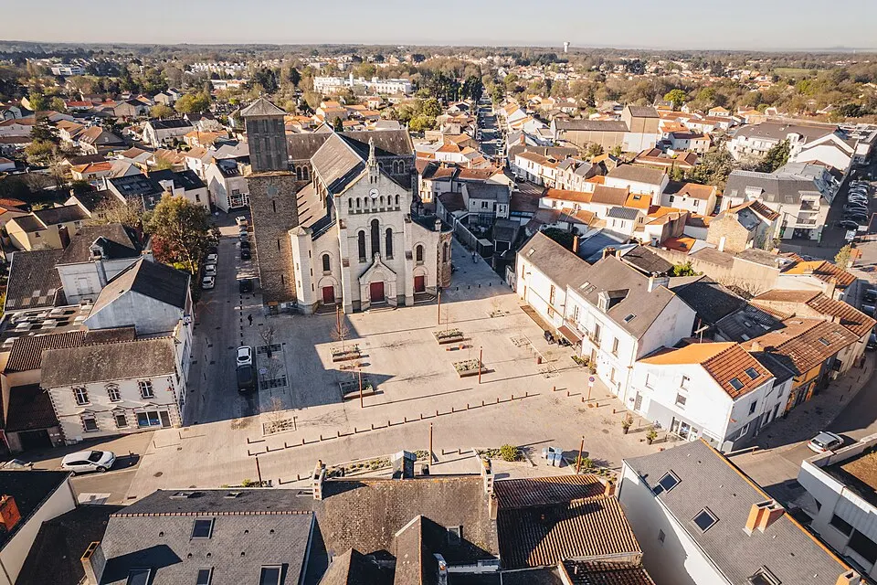 Bouguenais — Épaviste à Bouguenais (44340)