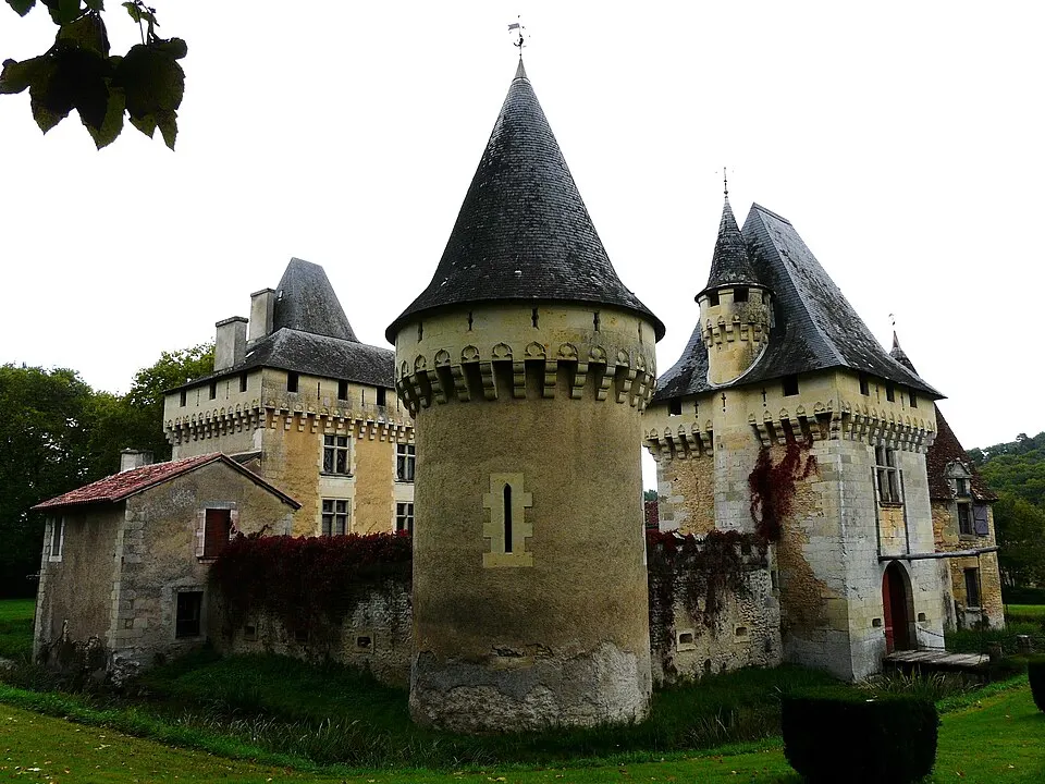 Boulazac Isle Manoire — Épaviste à Boulazac Isle Manoire (24330)