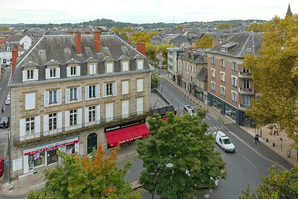 Brive-la-Gaillarde — Épaviste à Brive-la-Gaillarde (19100)