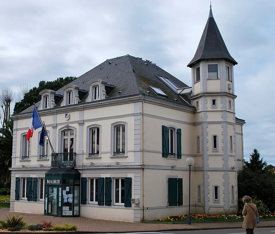 Capbreton — Épaviste à Capbreton (40130)