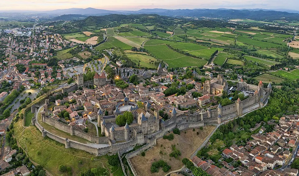 Carcassonne — Épaviste à Carcassonne (11000)