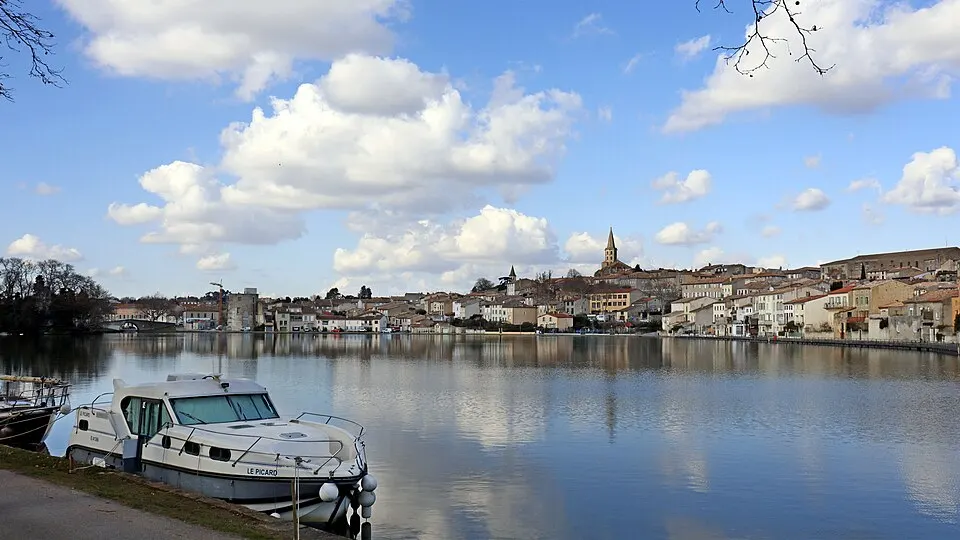Castelnaudary — Épaviste à Castelnaudary (11400)