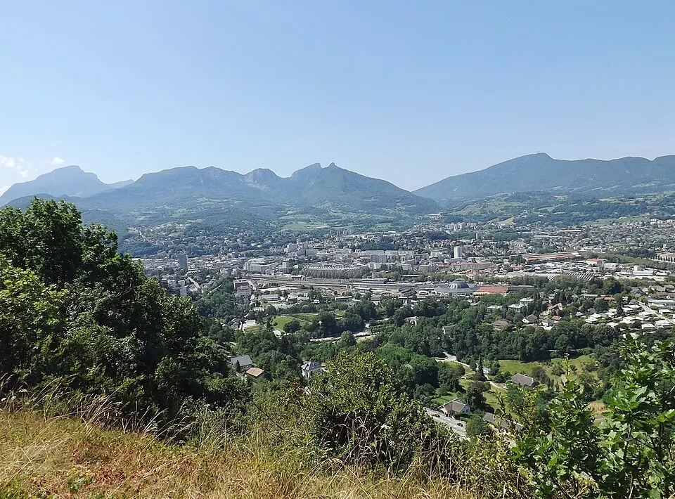 Chambéry — Épaviste à Chambéry (73000)