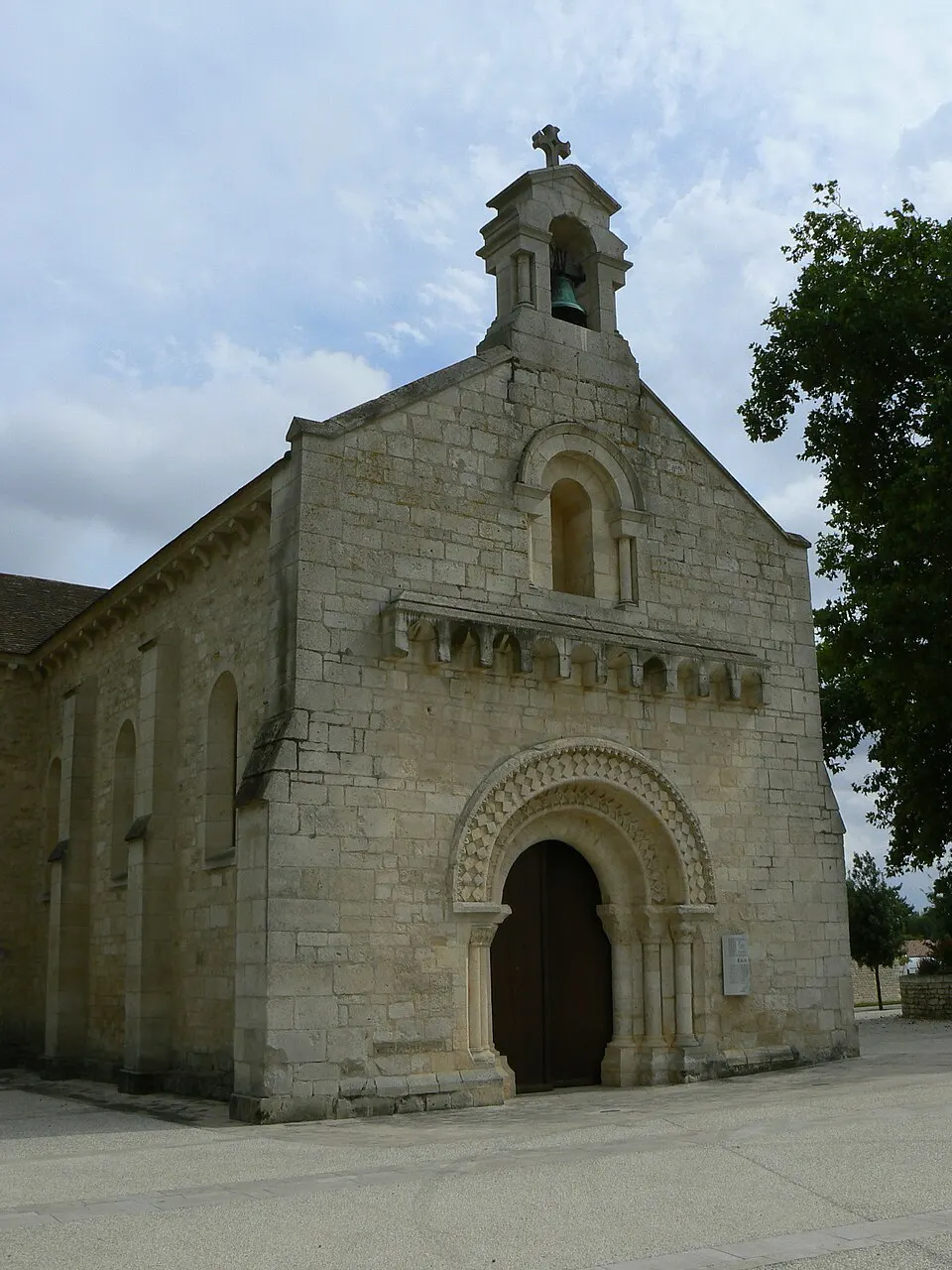 Chauray — Épaviste à Chauray (79180)