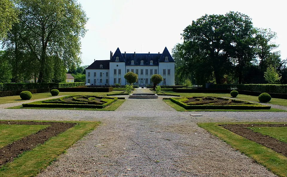 Chevigny-Saint-Sauveur — Épaviste à Chevigny-Saint-Sauveur (21800)