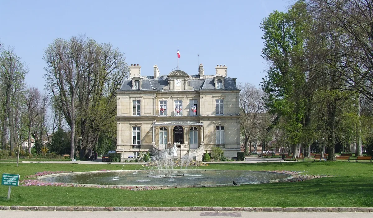 Choisy-le-Roi — Épaviste à Choisy-le-Roi (94600)