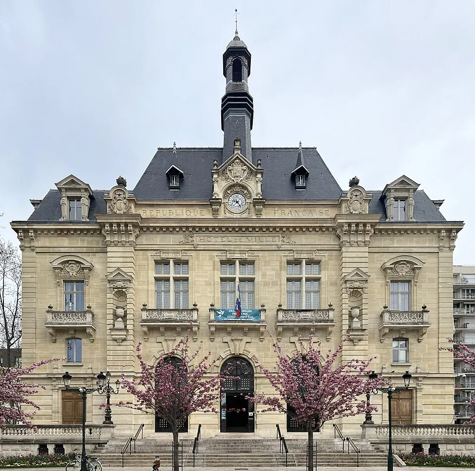 Colombes — Épaviste à Colombes (92700)
