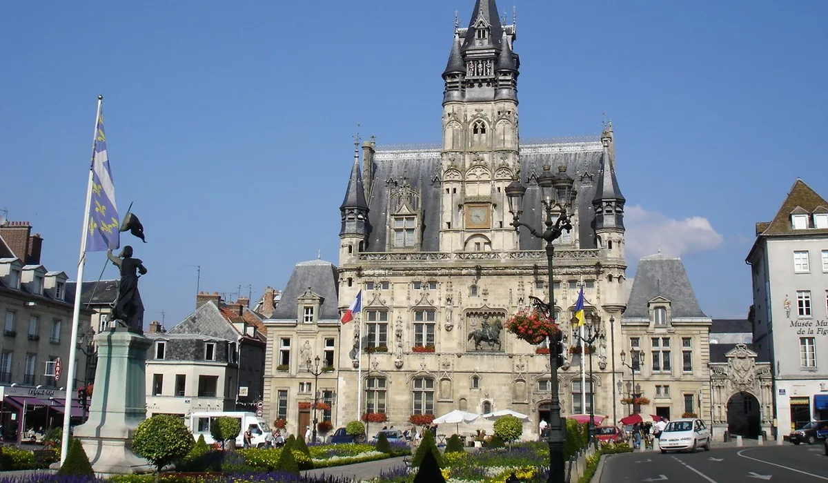 Compiègne — Épaviste à Compiègne (60200)