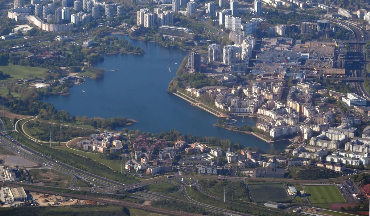 Créteil — Épaviste à Créteil (94000)