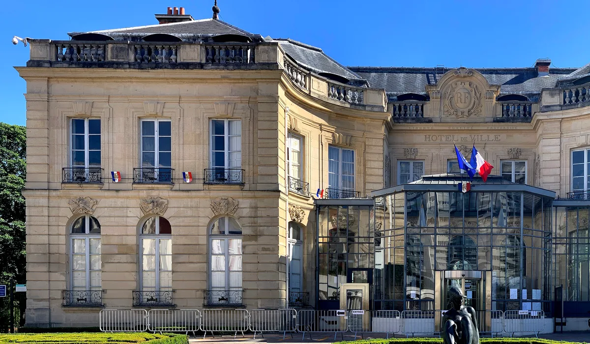 Épinay-sur-Seine — Épaviste à Épinay-sur-Seine (93800)