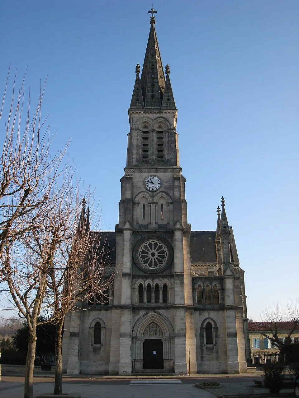 Eurville-Bienville — Épaviste à Eurville-Bienville (52410)