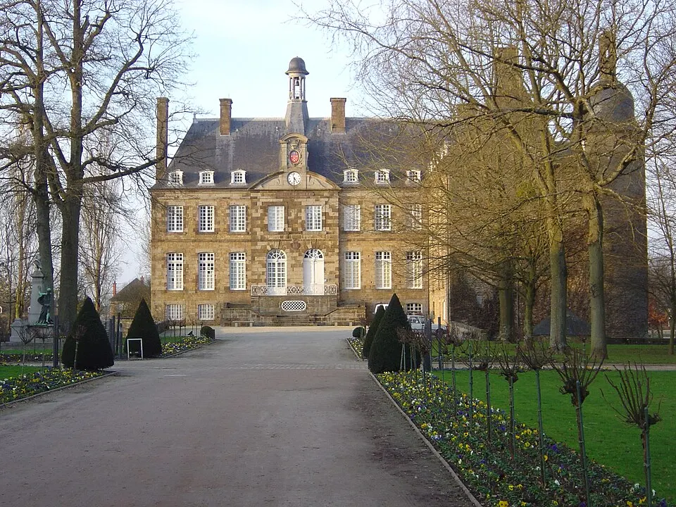 Flers — Épaviste à Flers (61100)