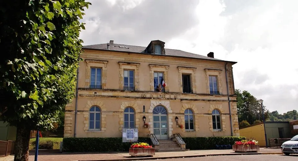 Garchizy — Épaviste à Garchizy (58600)