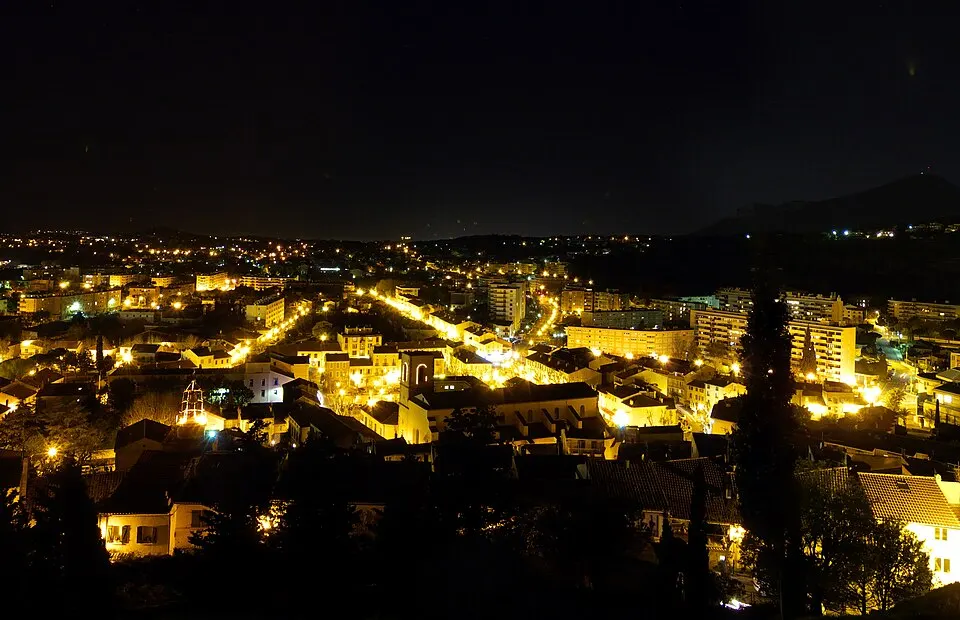 La Garde — Épaviste à La Garde (83130)
