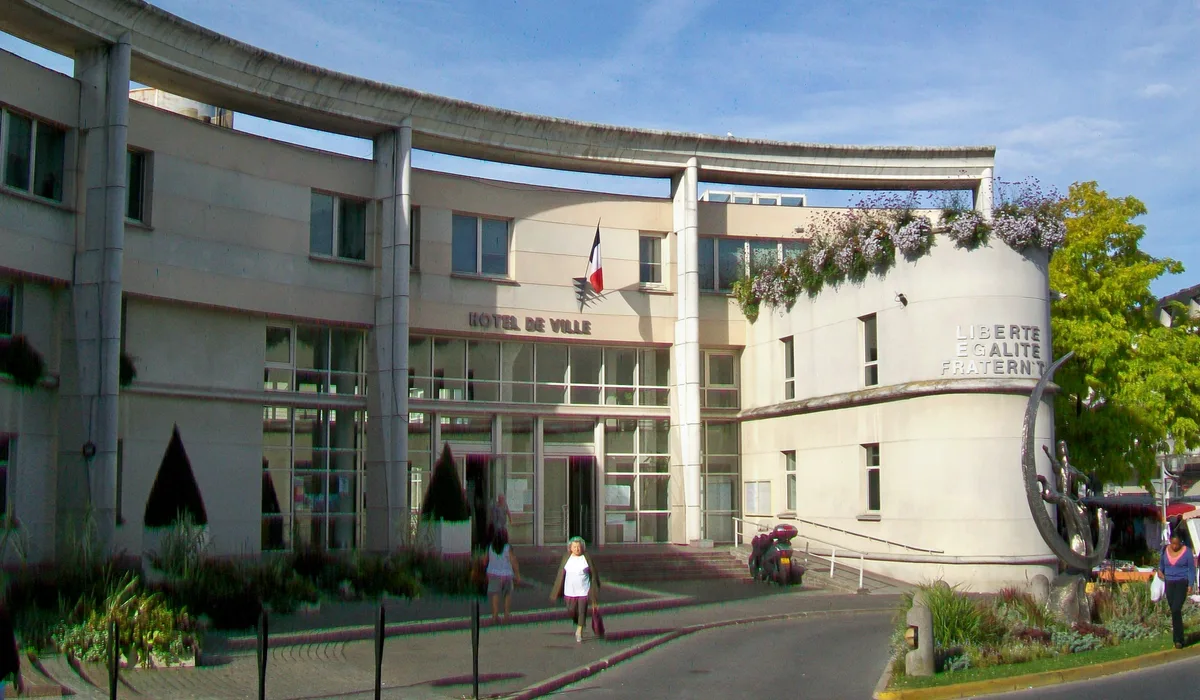 Goussainville — Épaviste à Goussainville (95190)