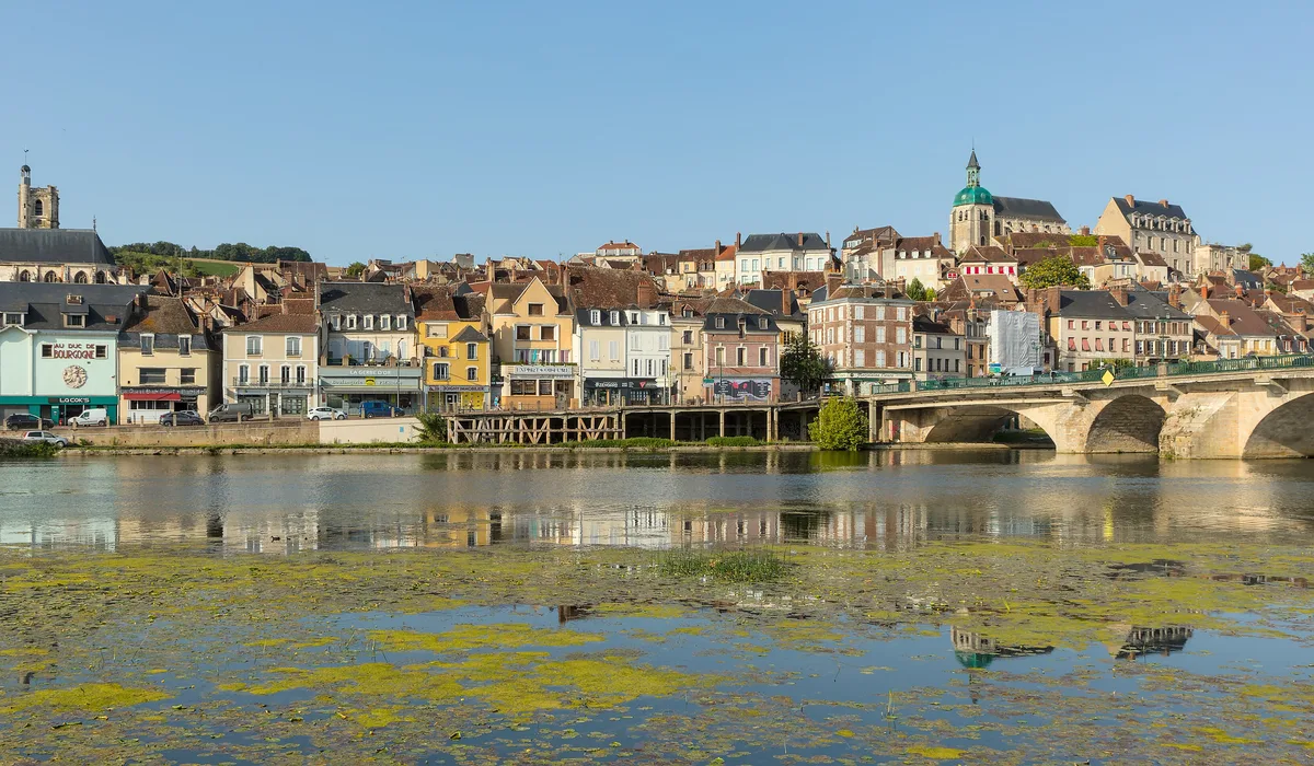 Joigny — Épaviste à Joigny (89300)