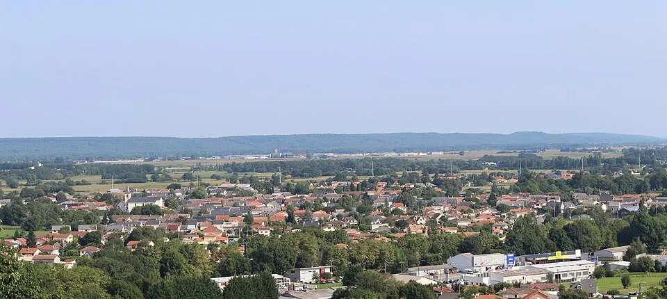 Juillan — Épaviste à Juillan (65290)