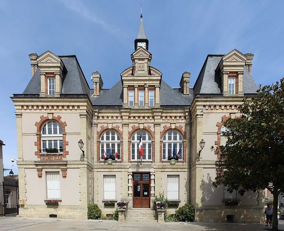 Le Malesherbois — Épaviste au Malesherbois (45300)