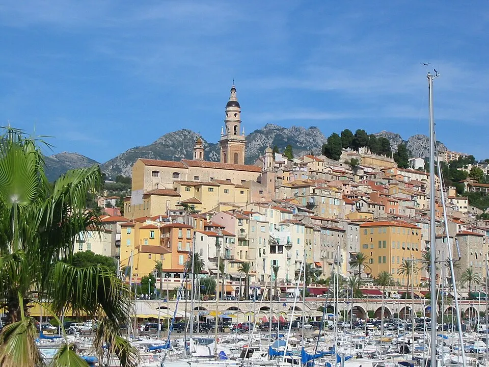 Menton — Épaviste à Menton (06500)