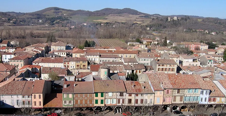 Mirepoix — Épaviste à Mirepoix (09500)
