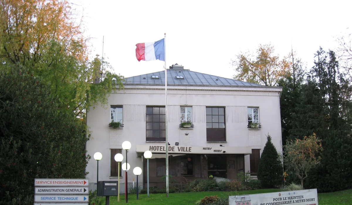 Mitry-Mory — Épaviste à Mitry-Mory (77290)