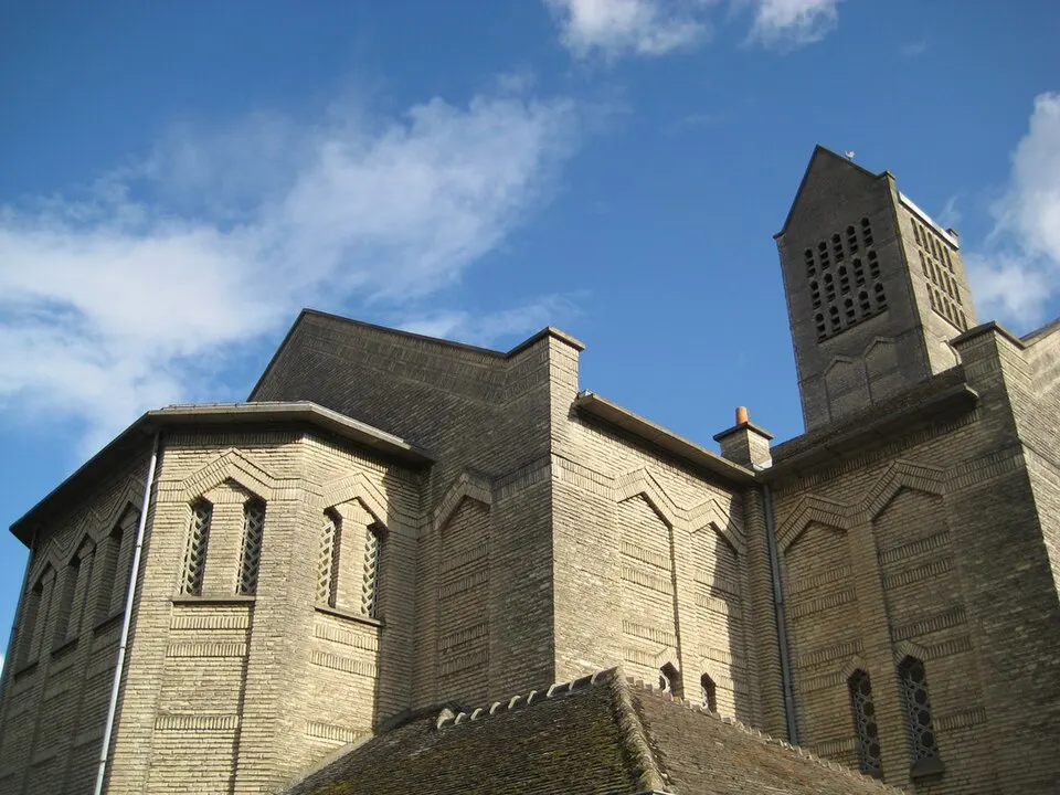 Mondeville — Épaviste à Mondeville (14120)