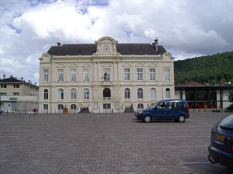 Nouzonville — Épaviste à Nouzonville (08700)