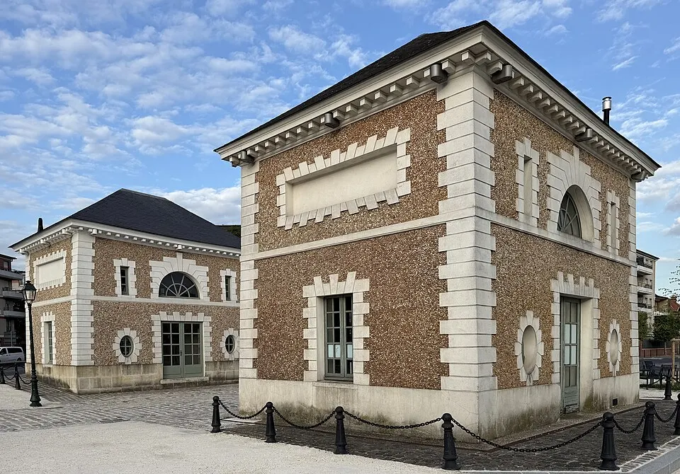 Les Pavillons-sous-Bois — Épaviste aux Pavillons-sous-Bois (93320)