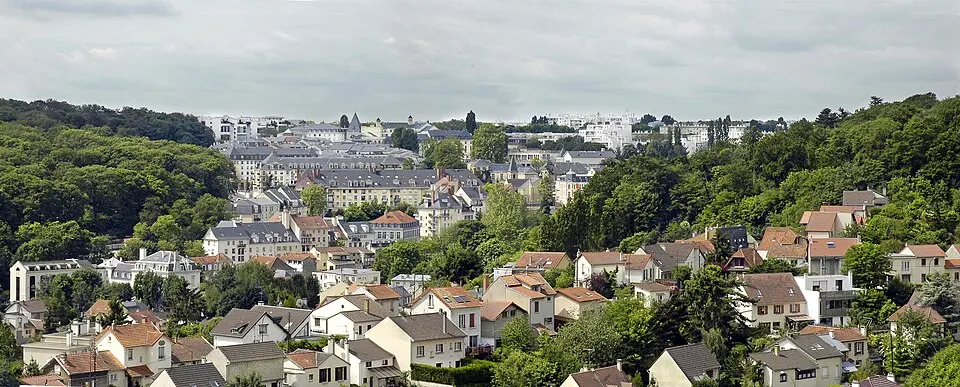 Le Plessis-Robinson — Épaviste au Plessis-Robinson (92350)