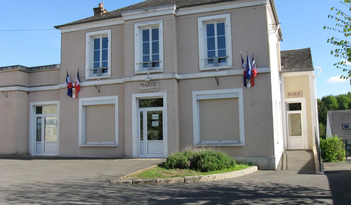 Poligny — Épaviste à Poligny (39800)