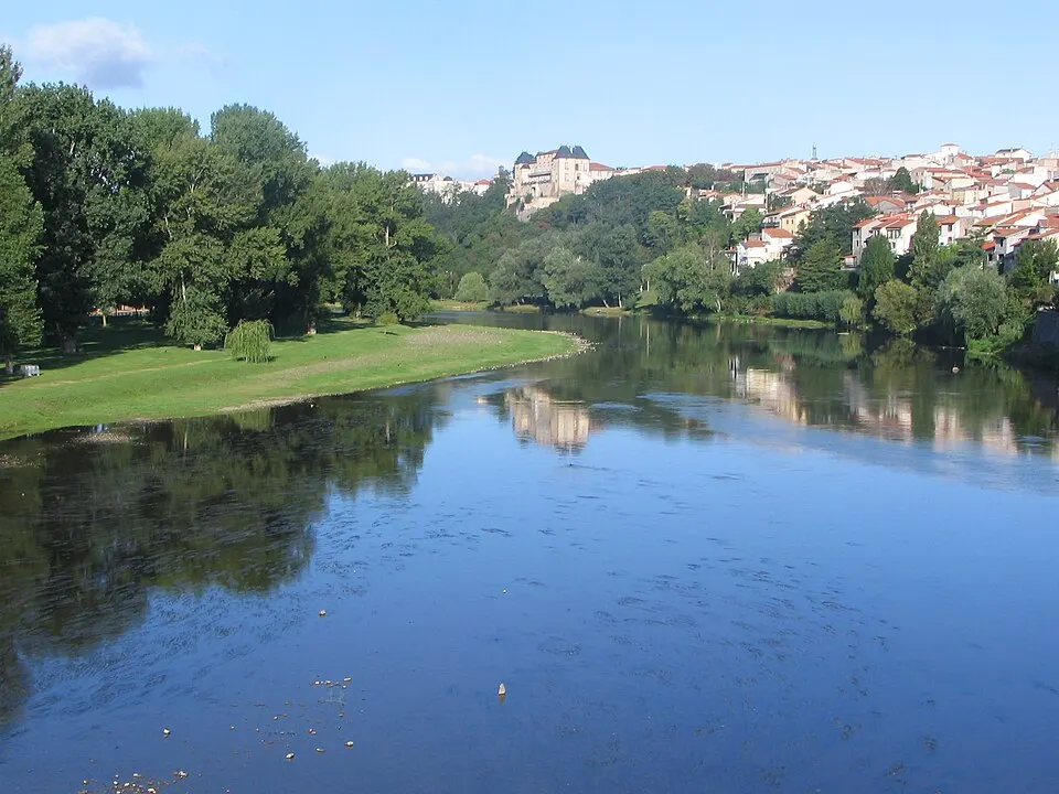 Pont-du-Château — Épaviste à Pont-du-Château (63430)