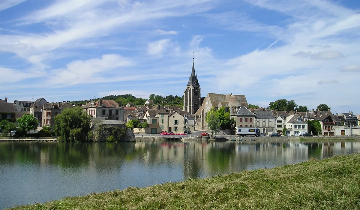 Pont-sur-Yonne — Épaviste à Pont-sur-Yonne (89140)
