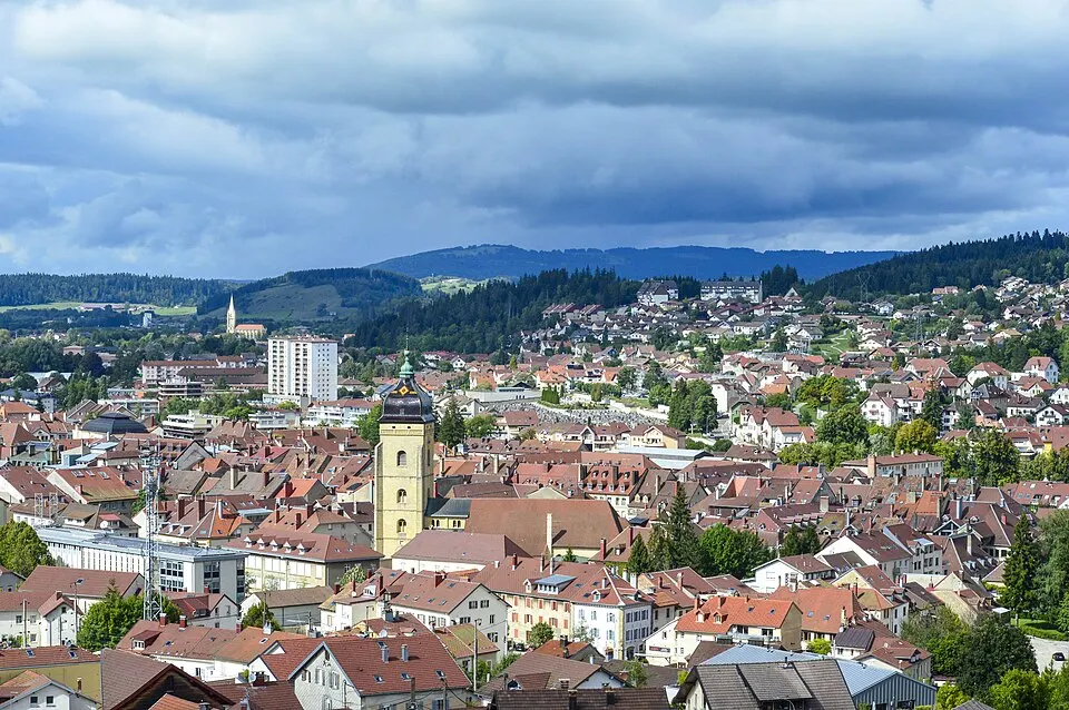 Pontarlier — Épaviste à Pontarlier (25300)