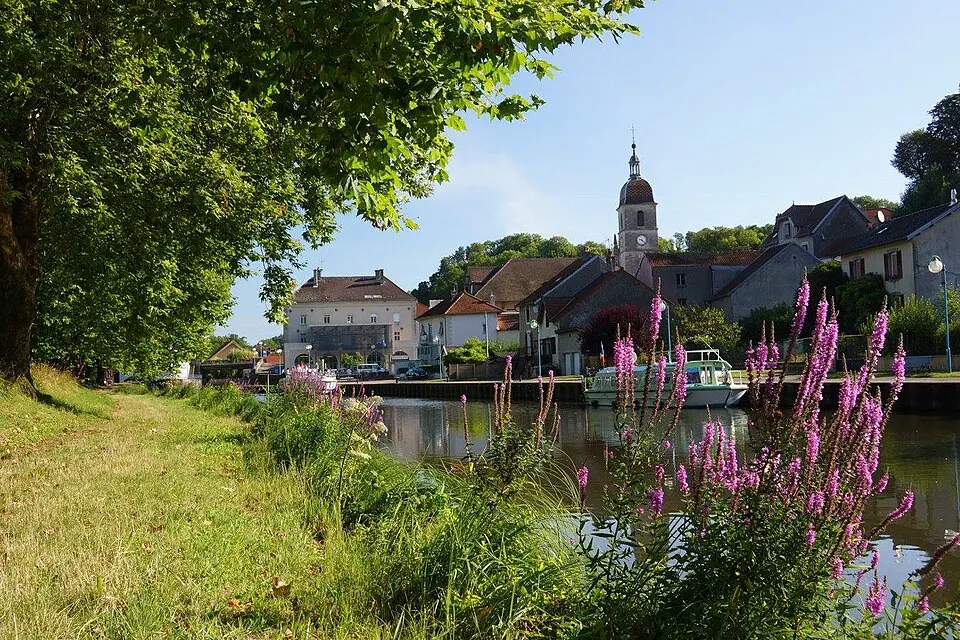 Port-sur-Saône — Épaviste à Port-sur-Saône (70170)