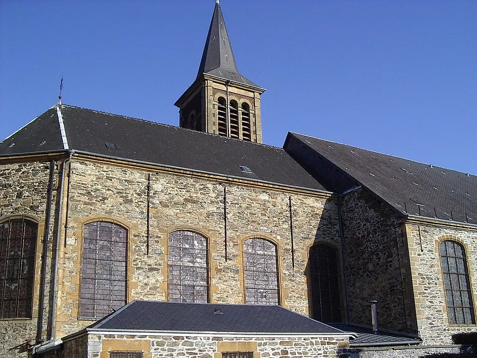 Revin — Épaviste à Revin (08500)