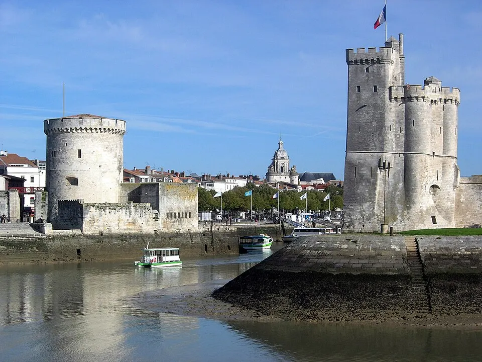 La Rochelle — Épaviste à La Rochelle (17000)