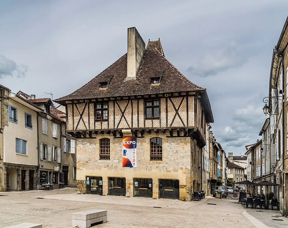 Saint-Céré — Épaviste à Saint-Céré (46400)