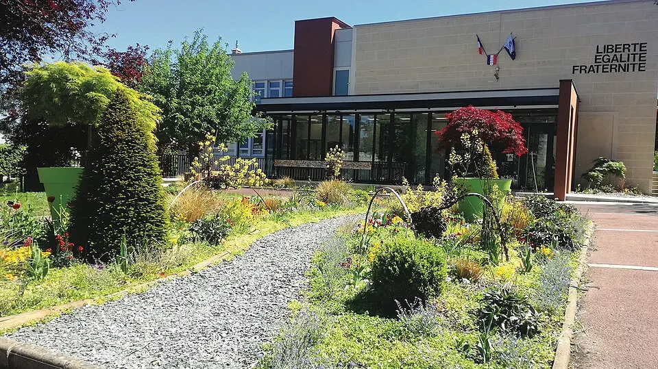 Saint-Cyr-l'École — Épaviste à Saint-Cyr-l'École (78210)