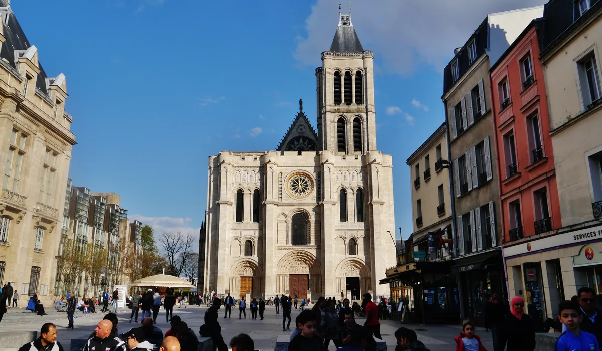 Saint-Denis — Épaviste à Saint-Denis (93200)