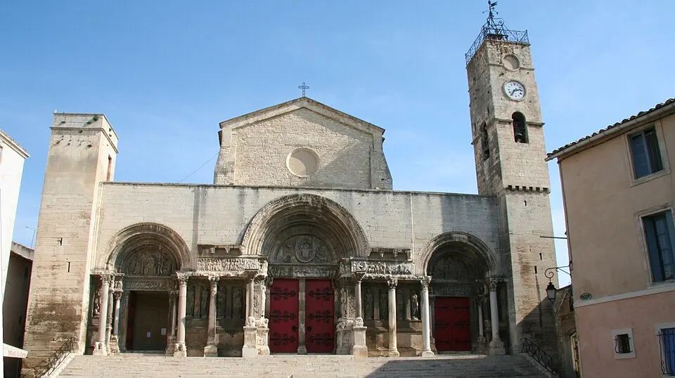 Saint-Gilles — Épaviste à Saint-Gilles (30800)