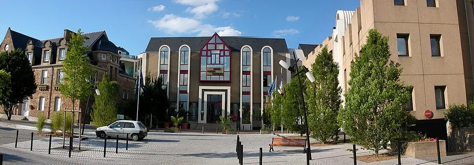 Saint-Herblain — Épaviste à Saint-Herblain (44800)