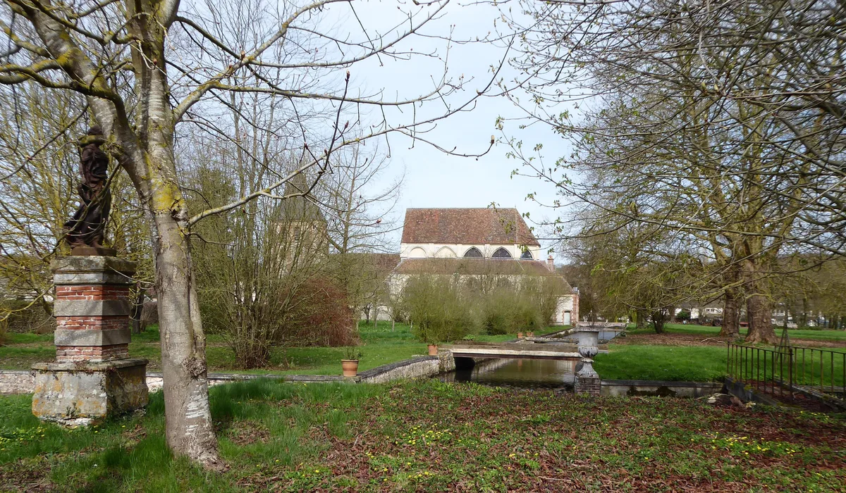 Saint-Lubin-des-Joncherets — Épaviste à Saint-Lubin-des-Joncherets (28350)