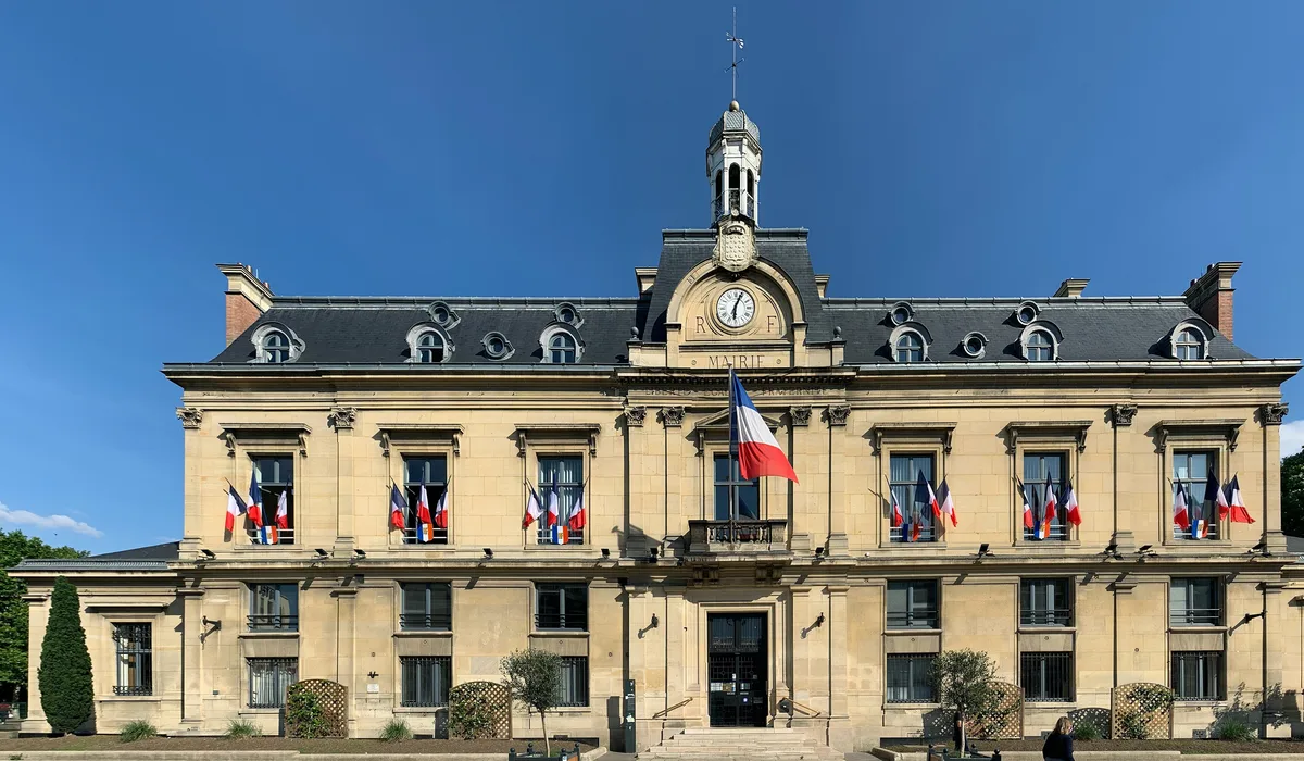 Saint-Ouen — Épaviste à Saint-Ouen (93400)