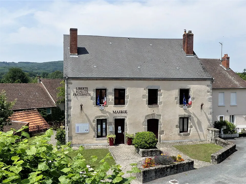 Saint-Sulpice-le-Guérétois — Épaviste à Saint-Sulpice-le-Guérétois (23000)