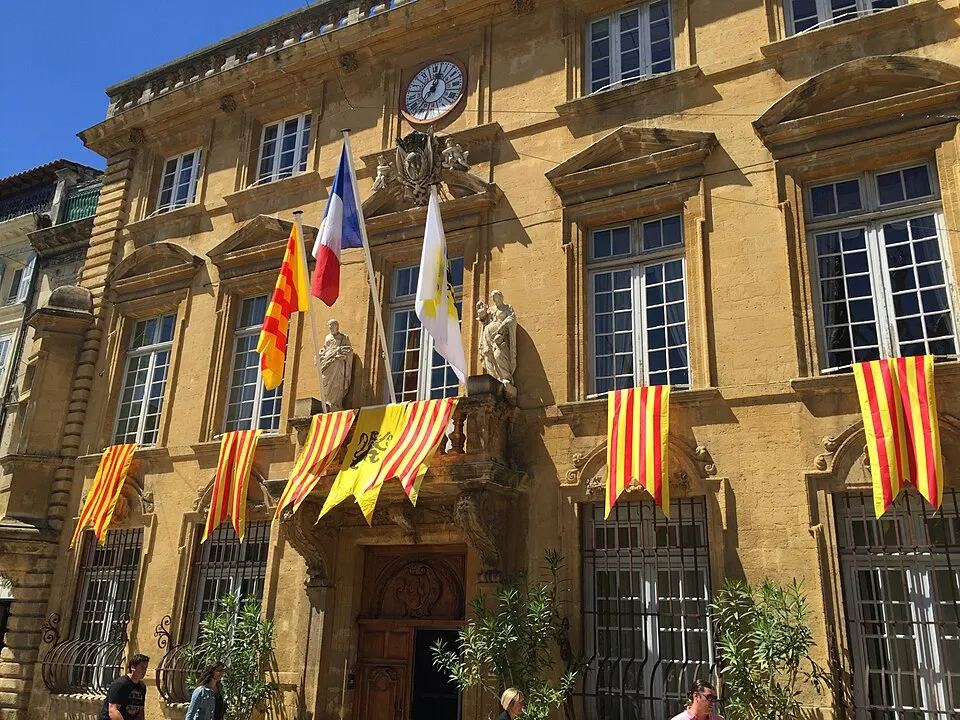 Salon-de-Provence — Épaviste à Salon-de-Provence (13300)